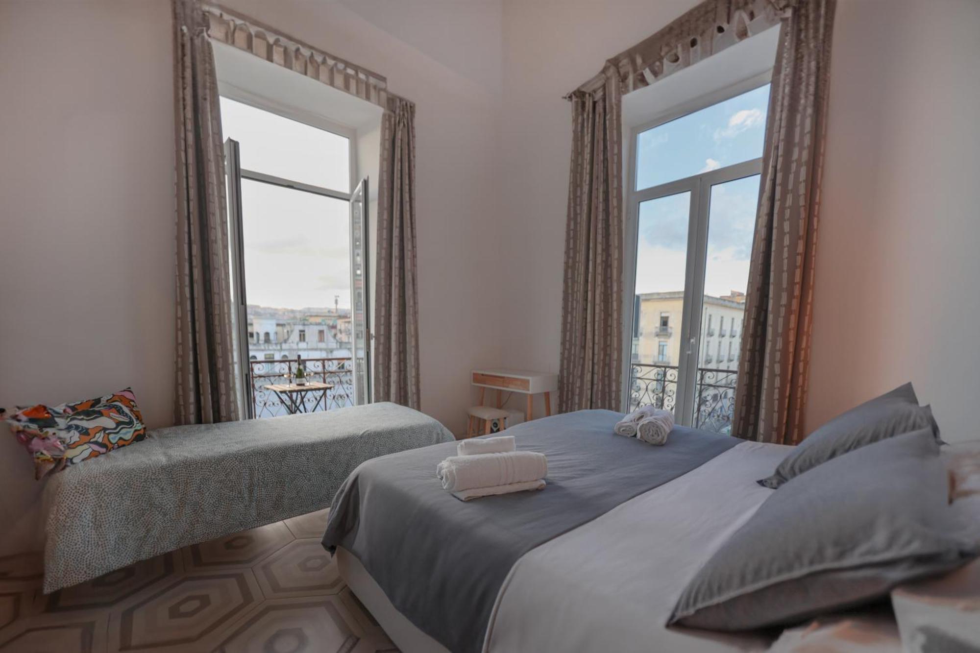 Domus Marina Rooms Naples Exterior photo